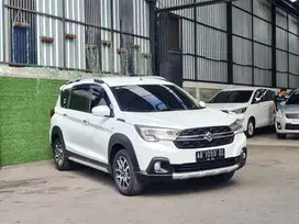 XL 7 Alpha Automatic Putih 2021