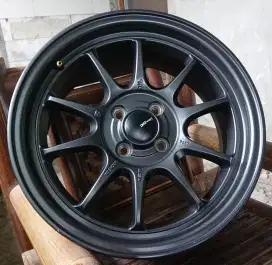 Khusus hari ini murahin aja velg mobil racing DNZ by Garasi drift R16