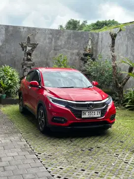 HRV SE 2019 FACELIFT MATIC ASLI BALI LOW KM