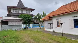 Tanah murah bagus bonus bangunan rumah di sapen Yogyakarta