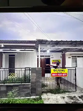 Dijual rumah bagus bersih