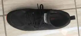 Jual sepatu scater go run