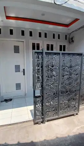 RUMAH MURAH  BAGUS SIAP HUNI AKSES GG MOTOR CONDET JAKTIM