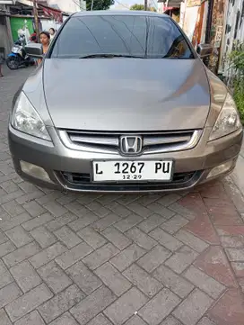 Honda Accord 2004 Bensin