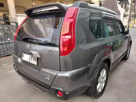 Nissan X-Trail 2009 Bensin