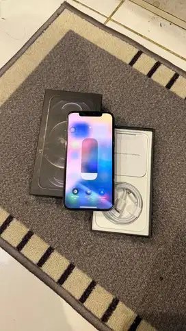 Dijual Iphone 12 Pro 256GB Graphite Resmi Ibox Lengkap