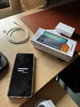 Samsung Galaxy A06 (Pemakaian 1 bln)