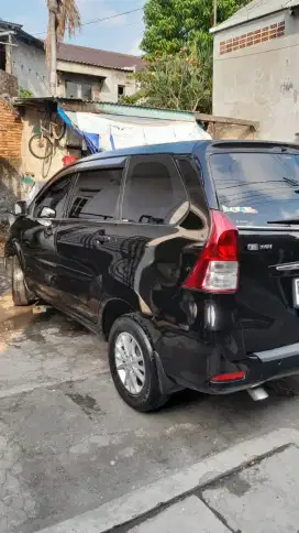 Daihatsu Xenia manual R 2013