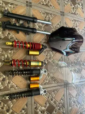 Jual borongan shokbreker nmax Racing dan standar plus win Shield kaca