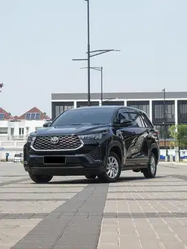 INNOVA zenix  2.0 G Hybrid