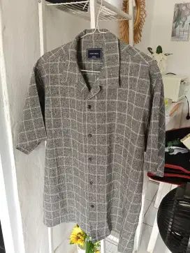 Kemeja lengan pendek Korea size L