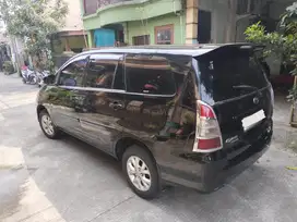 Toyota Kijang Innova 2011 Bensin