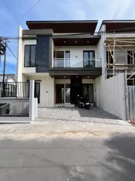 Di jual rumah baru 2 lantai istimewa area Sidoarum