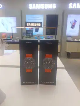 Samsung Galaxy Watch Ultra Bisa Cicilan Bunga 0,99%