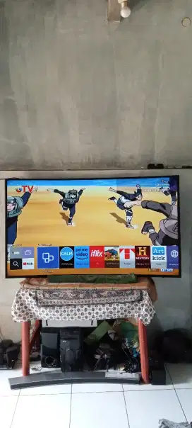 Samsung 65 in Curve Smart 4K Digital