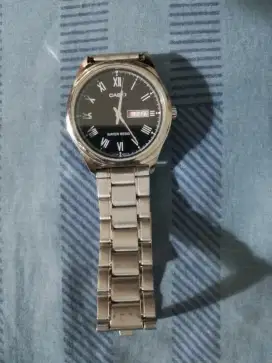 Jam Tangan (Casio)