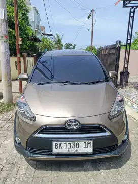 Toyota Sienta V Manual 2018