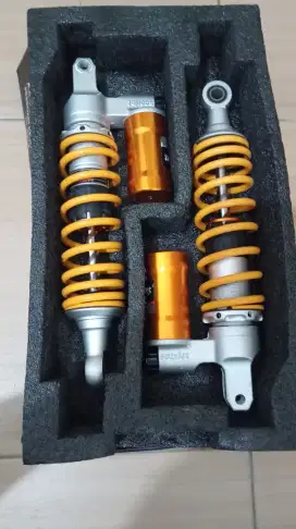 WTS ( di Jual ) Shockbreaker tabung belakang Nmax Merk Scarlet Racing