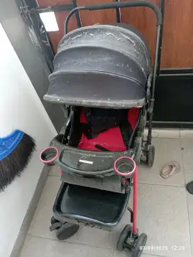 Stroller bayi merk otta