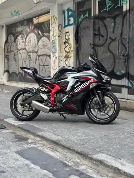 ZX 25R 2021 ABS QS Bisa TT Matic / sport