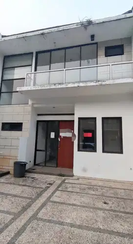 dijual rumah di perumahan golden park,serpong utara,tangerang selatan