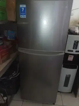 Kulkas AQUA 2 PINTU