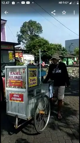 Grobak becak sangat kuat
