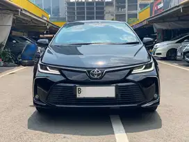 TOYOTA COROLLA ALTIS 1.8 V AT HITAM 2023