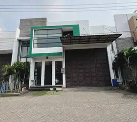 GUDANG MARGOMULYO DISEWAKAN