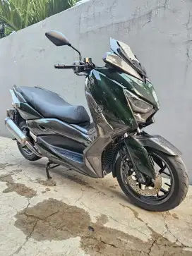 Yamaha Xmax 2022