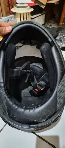Helm KYT R10 2021