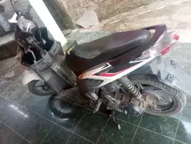 Dijual motor vario 2012 komplit