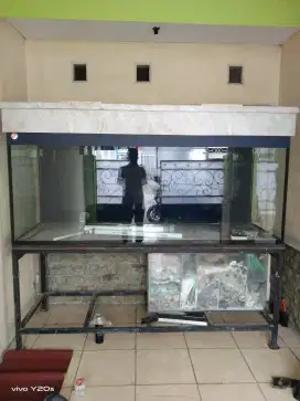 DIJUAL AQUARIUM SECOND DI BEKASI UTARA