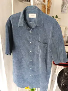 Kemeja Corduroy Biru Denim Size L