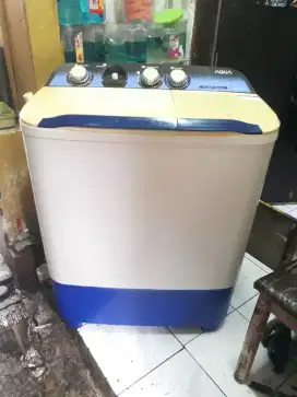 Jual mesin cuci merk aqua kpsitas 7,5kg fungsi normal
