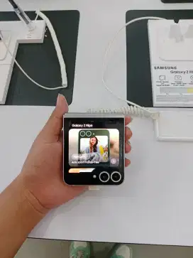 SEGAMPANGITU CICILAN SAMSUNG GALAXY Z FLIP 6
