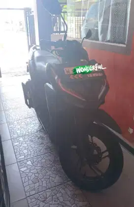 HONDA VARIO 150 BLACK