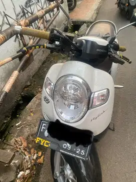 Honda Scoopy 2020