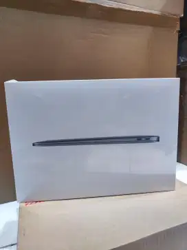 Macbook 13 M1 8/256GB Promo Kredit tanpa DP