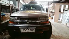 Opel Blazer 2000 Bensin