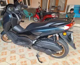 Di jual Motor NMAX tahun 2023