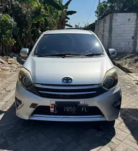 TOYOTA AGYA (2015) AT
