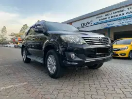 ISTIMEWA RAWATAN!! TOYOTA FORTUNER 2.5 G VNT DIESEL MATIC 2013 HITAM