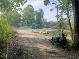 TANAH KAVLING MULAI 1,8JT/M DEKAT BANDARA ADISUCIPTO. JK13406