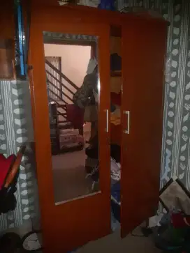 Lemari jati 2 pintu bekas