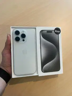 bisa tukar tambah iPhone 15 pro 128Gb white resmi full ori