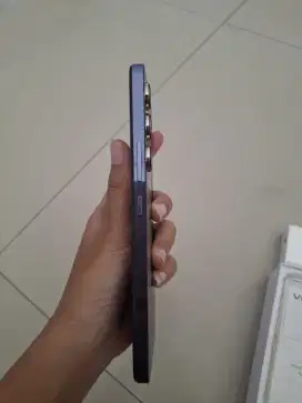 VIVO Y100 MULUS LUS 2400 NEGO