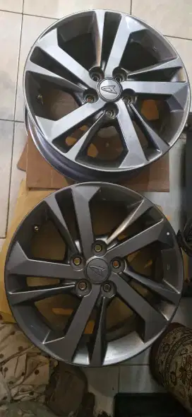 Velg All New Xenia Ring 15