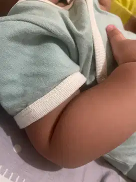 DICARI ART PENGASUH BAYI