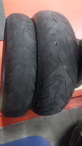 Ban Pirelli Diablo Rosso Xmax